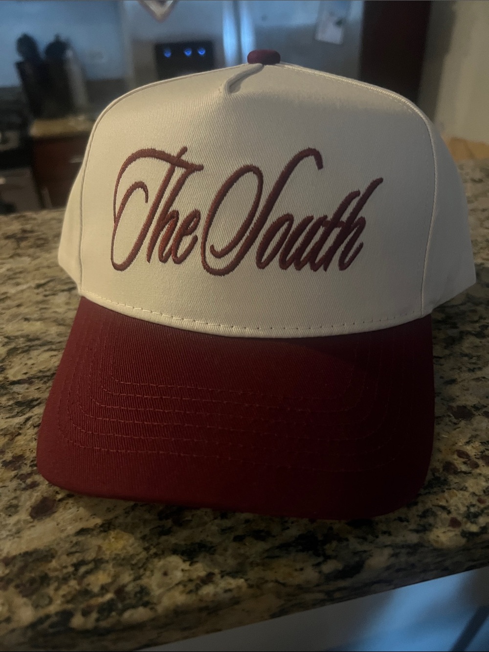 The South Embroidered Two-Tone Hat - White and Burgundy